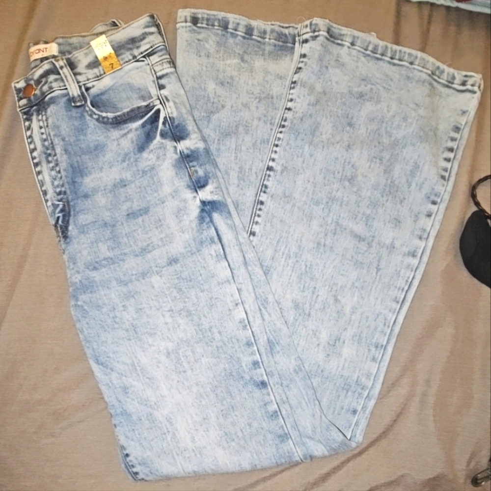 Women's Bell Bottom Jeans Size 7